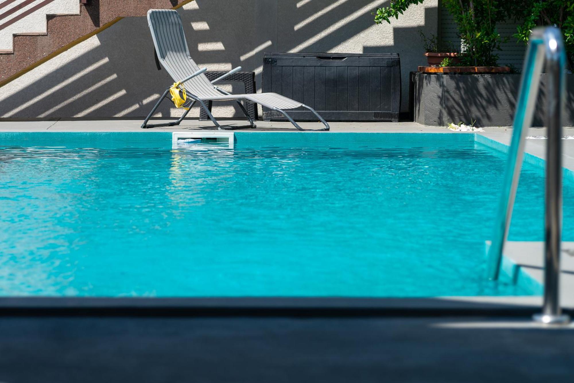 Pure Sky Apartments - With Pool Mostar Exterior photo